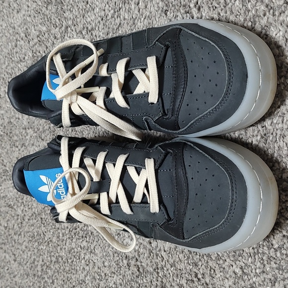 Gray and White Adidas Sneakers w Cream Laces - Picture 2 of 9